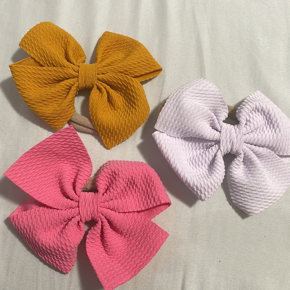 Bows - Picture 7 of 11